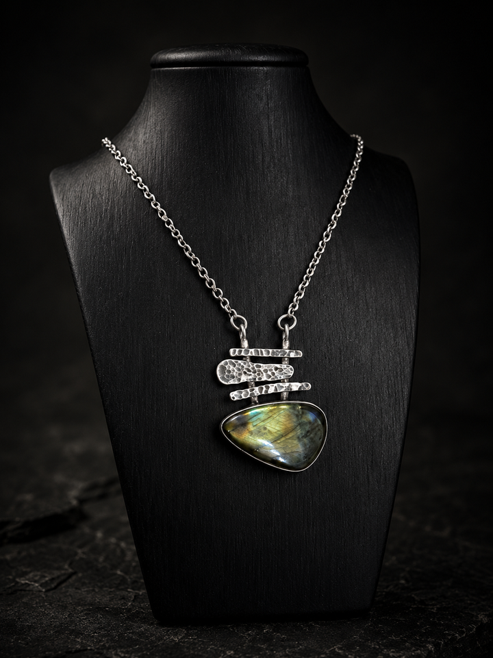 Spark necklace