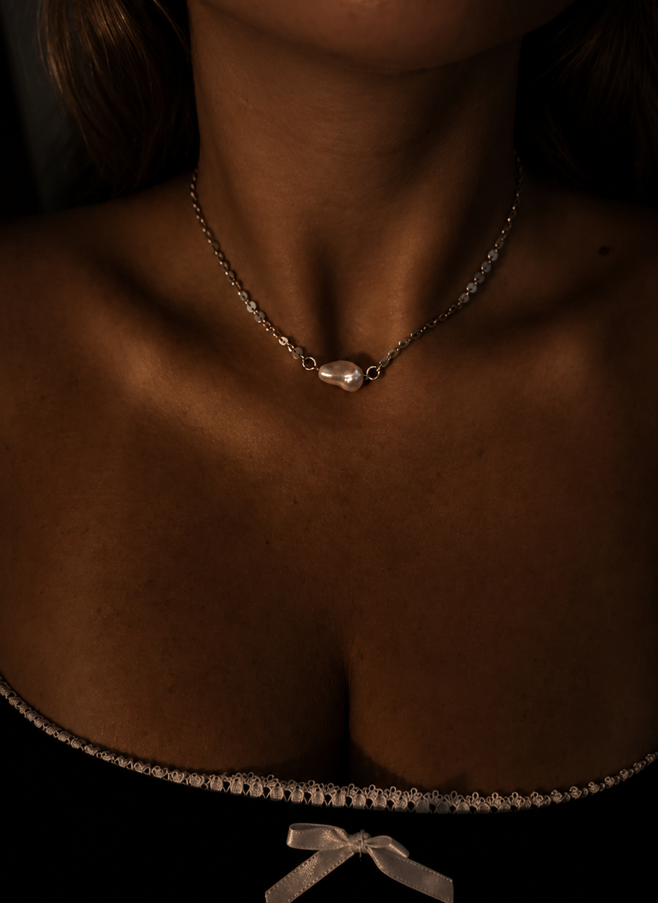 Whawe choker