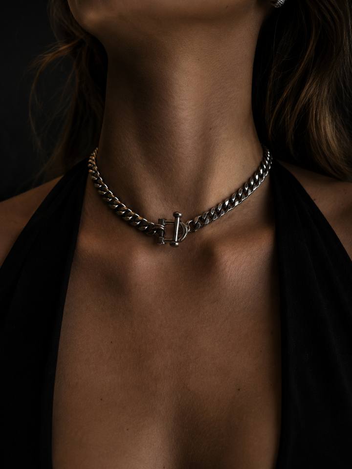 Jaya choker