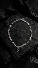 Sofia choker