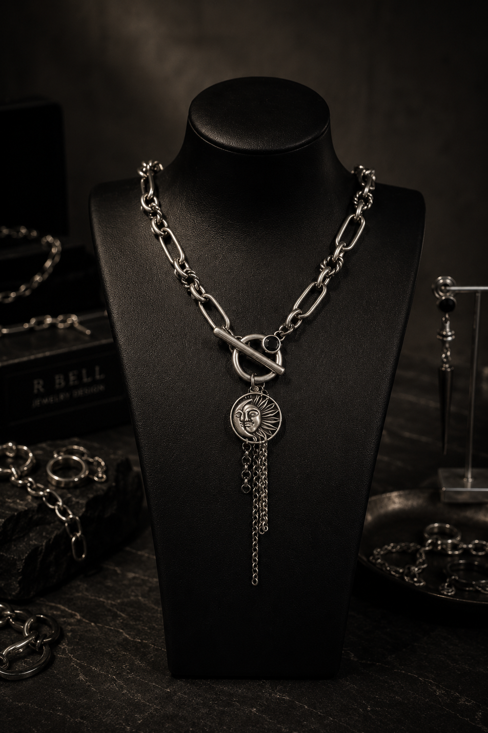 Umai necklace