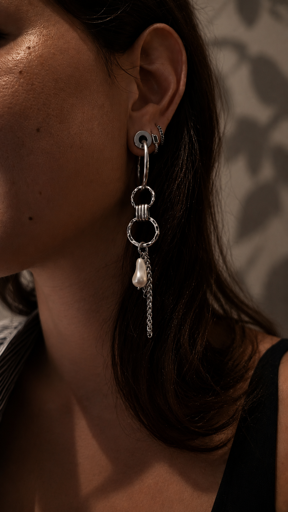 Massive pearl earings