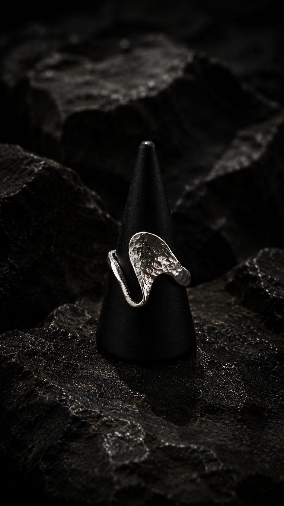 Naya ring
