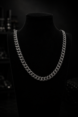 Olly necklace