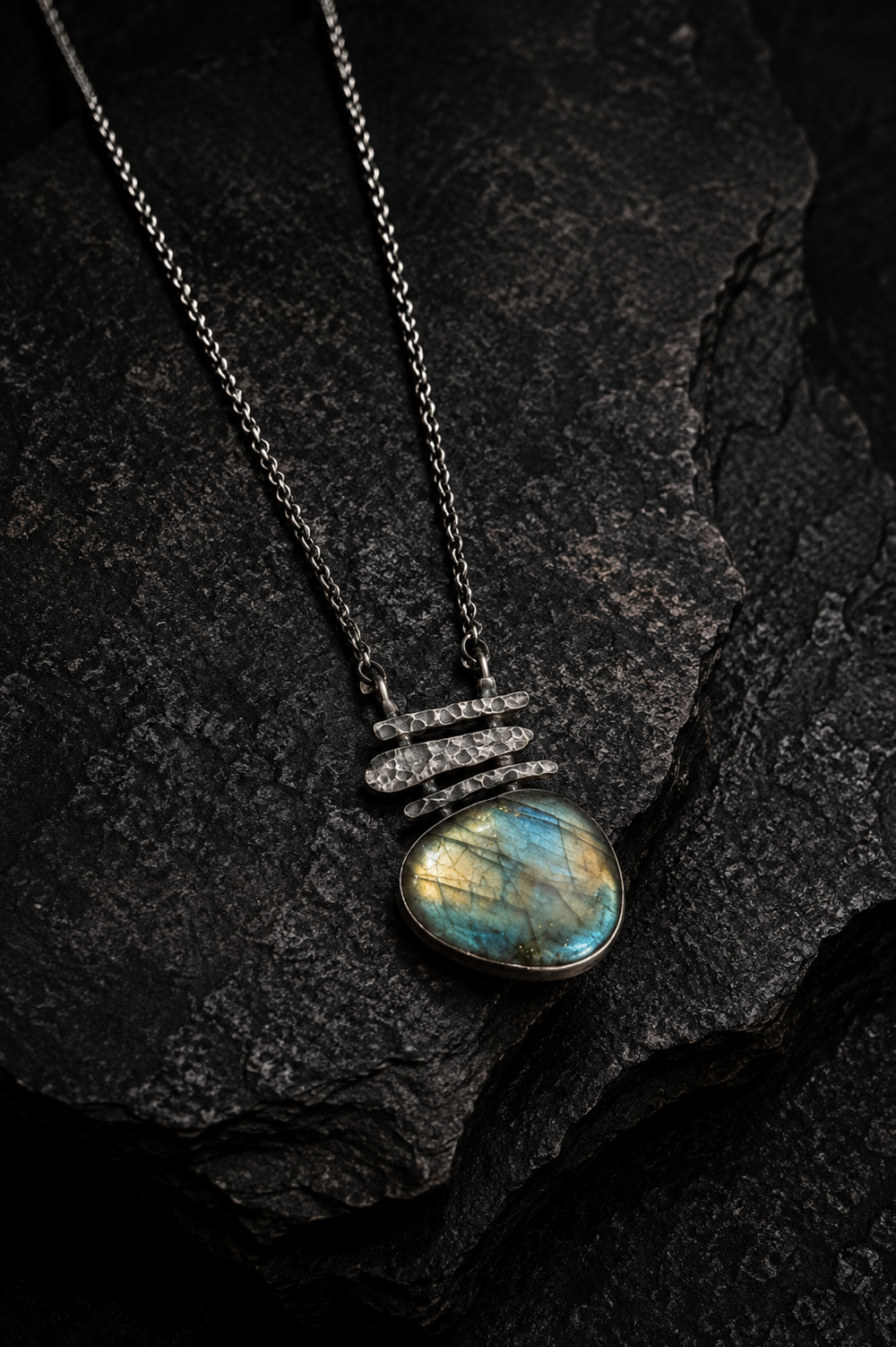 Blue lagoon necklace