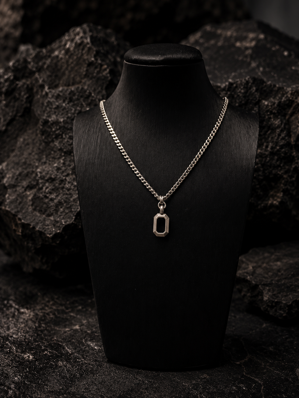 Stoni necklace