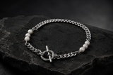 Massive pearl choker