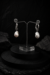 Pearly earings