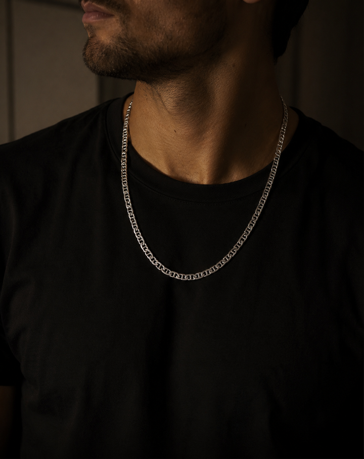 Joezi necklace