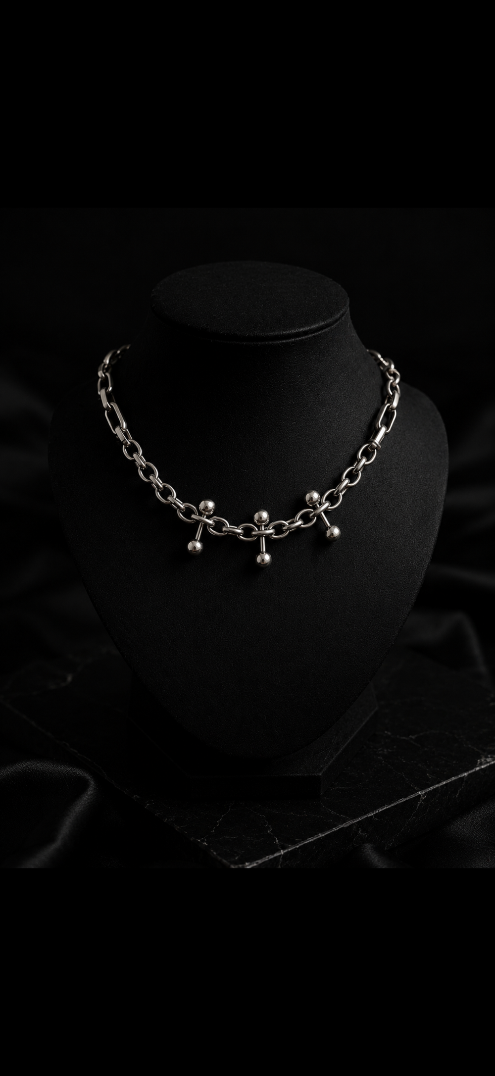 Jerry massive choker